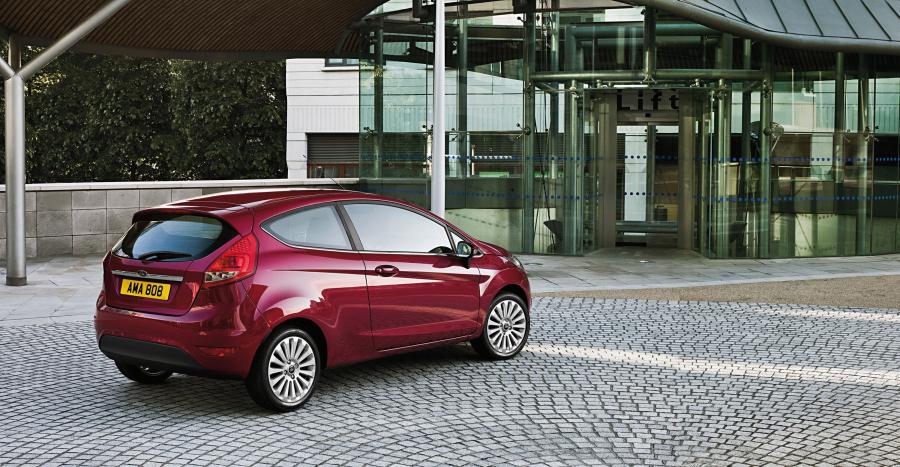  Ford Fiesta 2008 2008 года  (фото 7 из 12)
